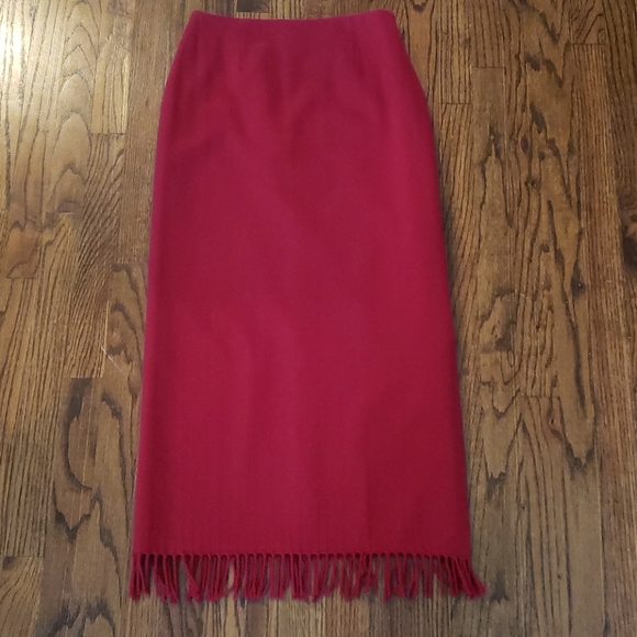Dark red full-length wool skirt from Harold's - Picture 1 of 3